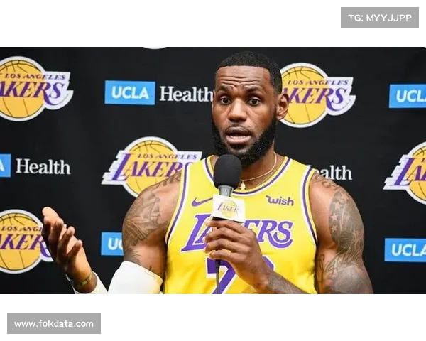 詹姆斯带领湖人征战季后赛冲刺 力求再度挑战NBA总冠军荣耀